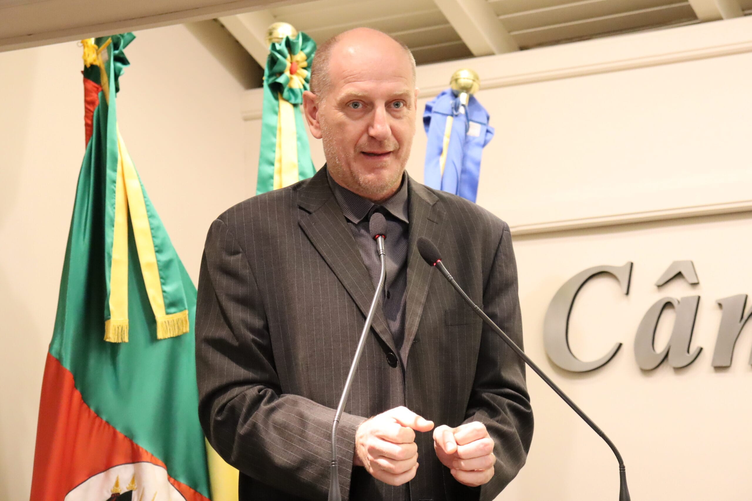 Câmara apoia revisão salarial dos servidores do Judiciário, MP, Justiça Militar e Defensoria