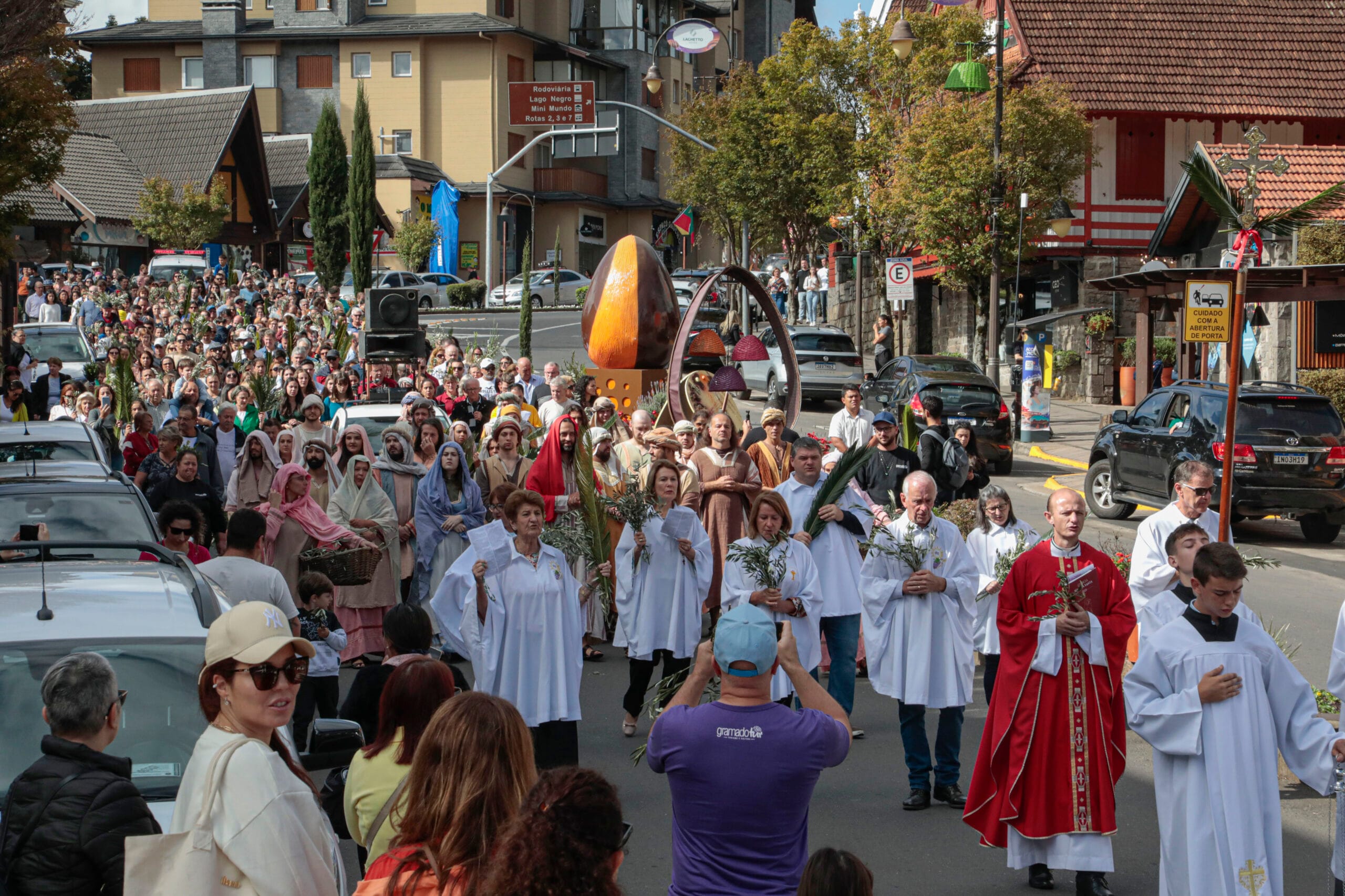 Procissão de Ramos abre a Semana Santa na 9ª Páscoa em Gramado