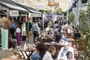 Último final de semana do Festival de Cultura e Gastronomia de Gramado com festim, música e Corrida de Garçons