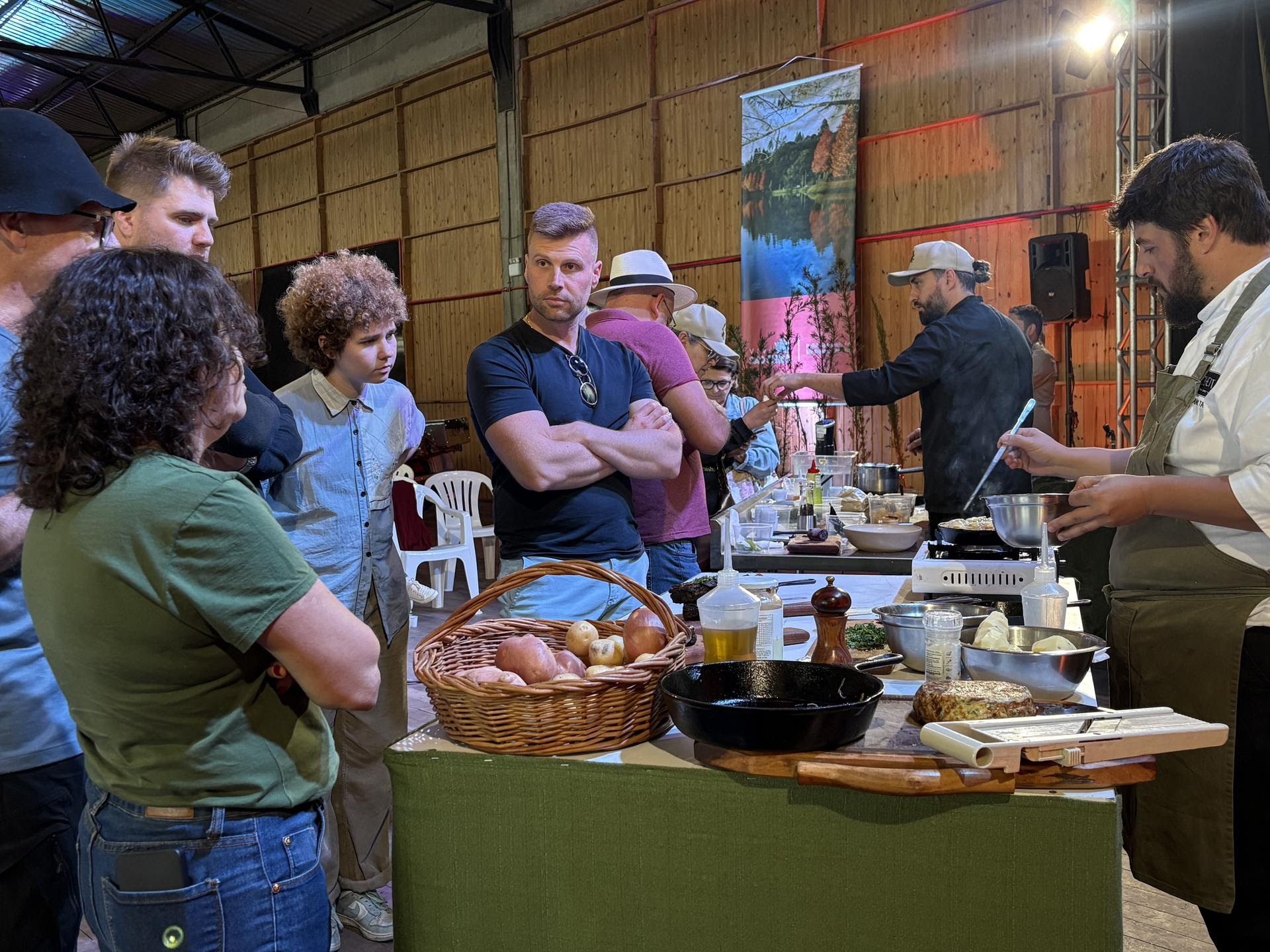Aulas-show aproximam público da gastronomia autoral no 6º Festival da Batata em São Francisco de Paula