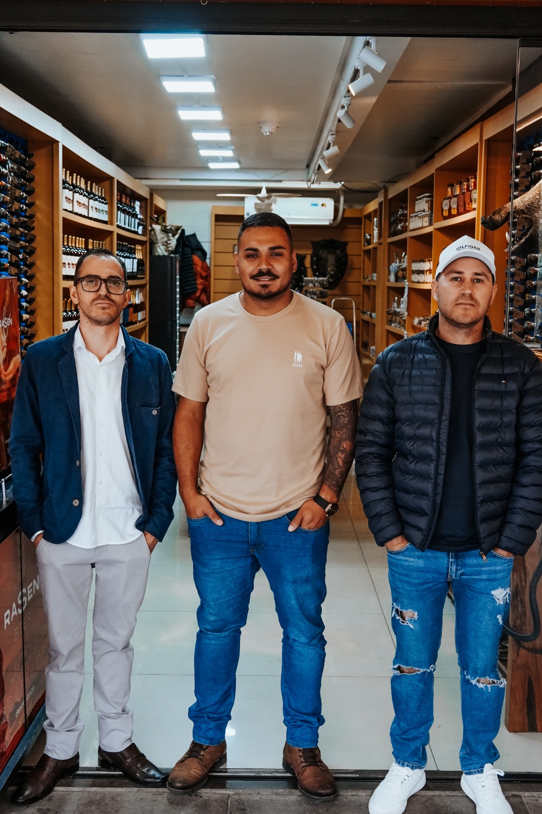 Cutelaria Divino inaugura junto à Fonte do Amor Eterno e  vira parada obrigatória para visitantes de Gramado