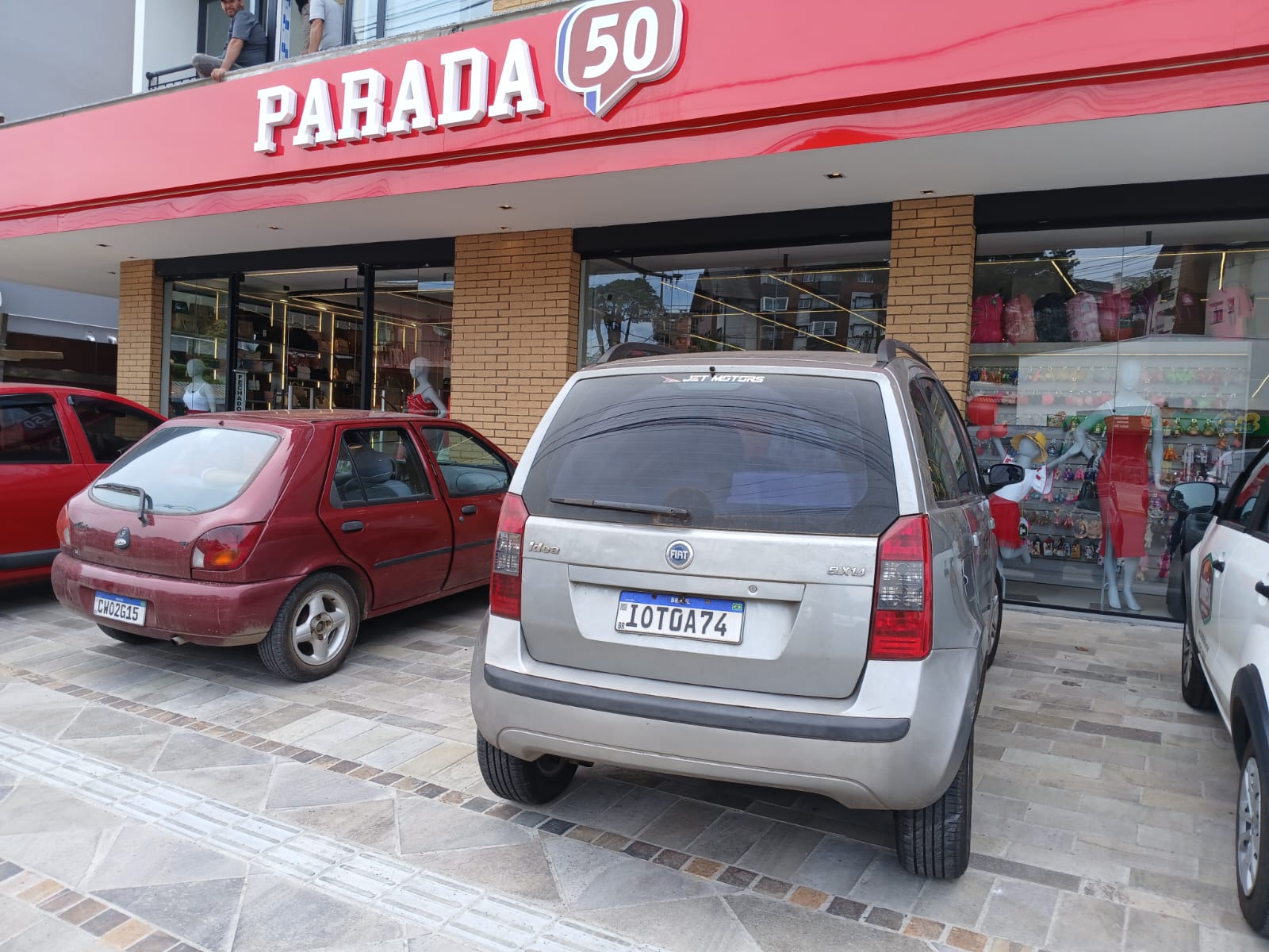 Parada 50: nova loja oferece vestuário, acessórios e experiência ampliada de compras