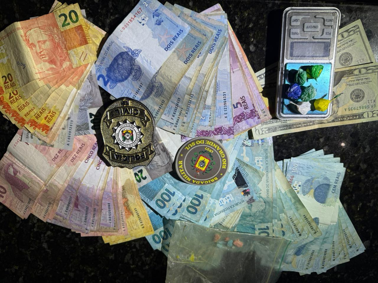 Polícia Civil e Brigada Militar realizam operação conjunta de combate ao tráfico e fiscalização de estabelecimentos em Canela