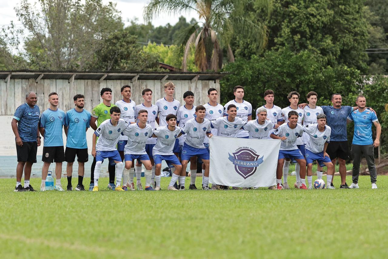 Categoria Sub-17 do Serrano conquista vice-campeonato na 16ª Copa Cidade Verde