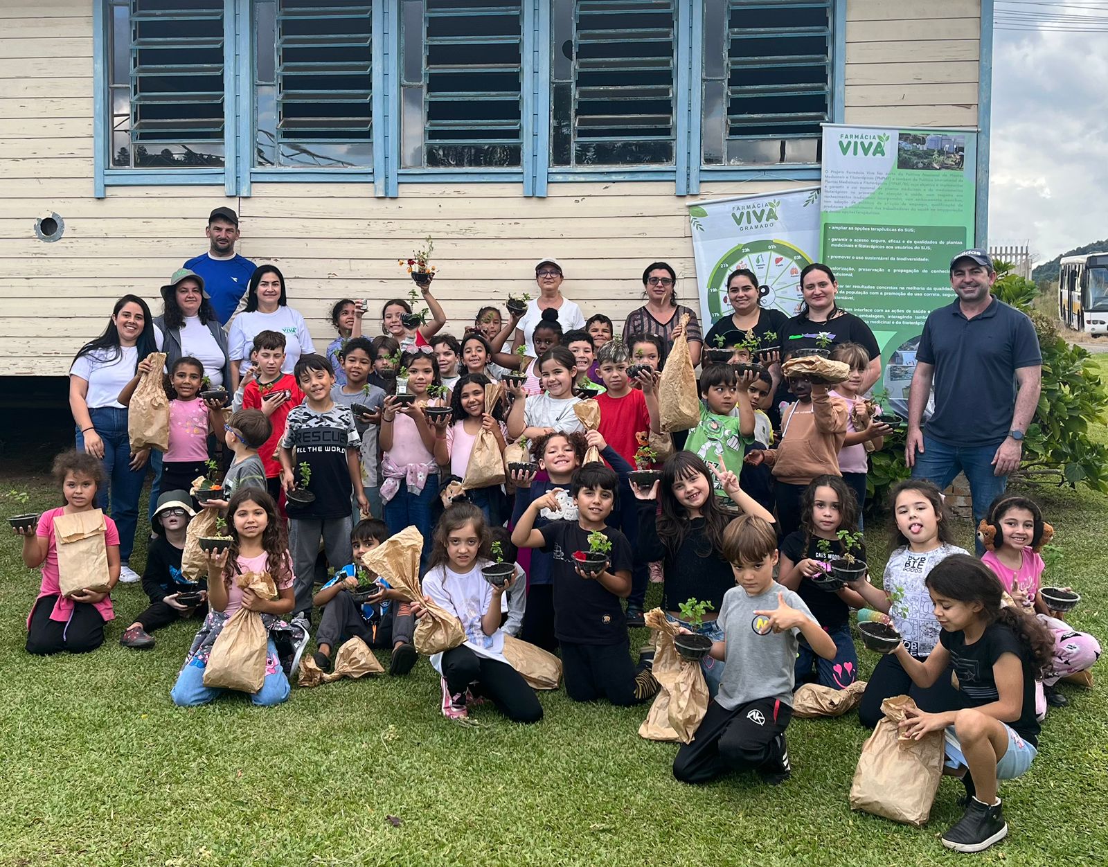 Escola Vicente Casagrande desenvolve projeto com plantas medicinais
