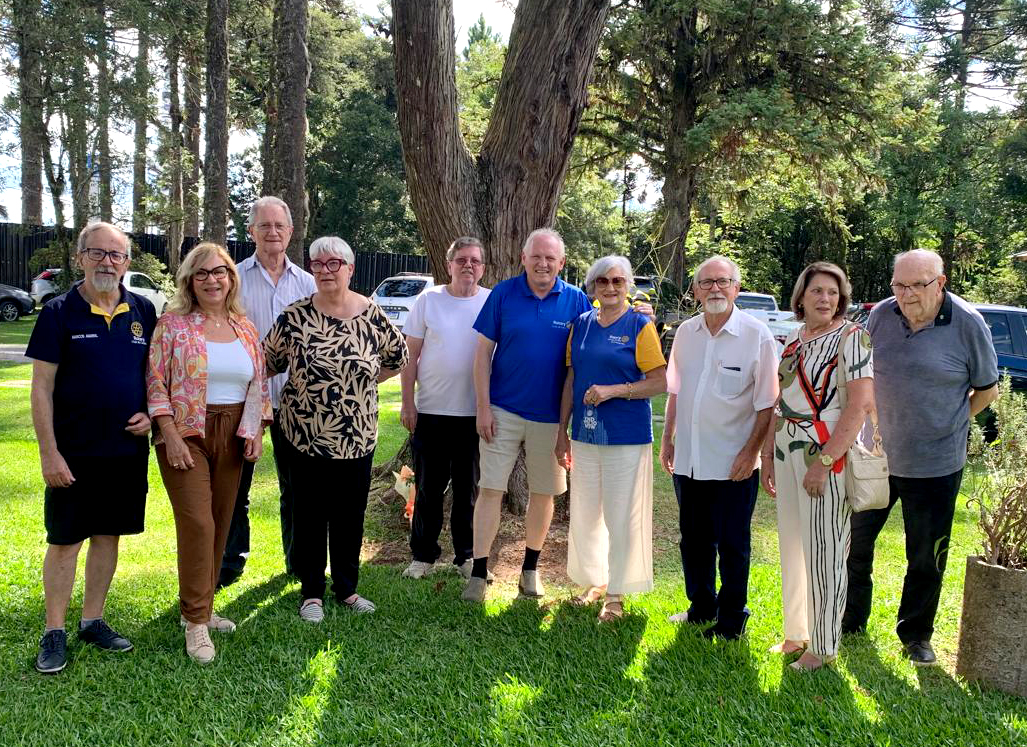Encontro celebra 20 anos de amizade e companheirismo rotário em Canela.